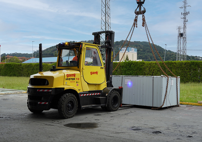 Foto Comienza la llegada de maquinaria para la fabricación de paneles en la nueva planta de Exiom e Iberdrola.